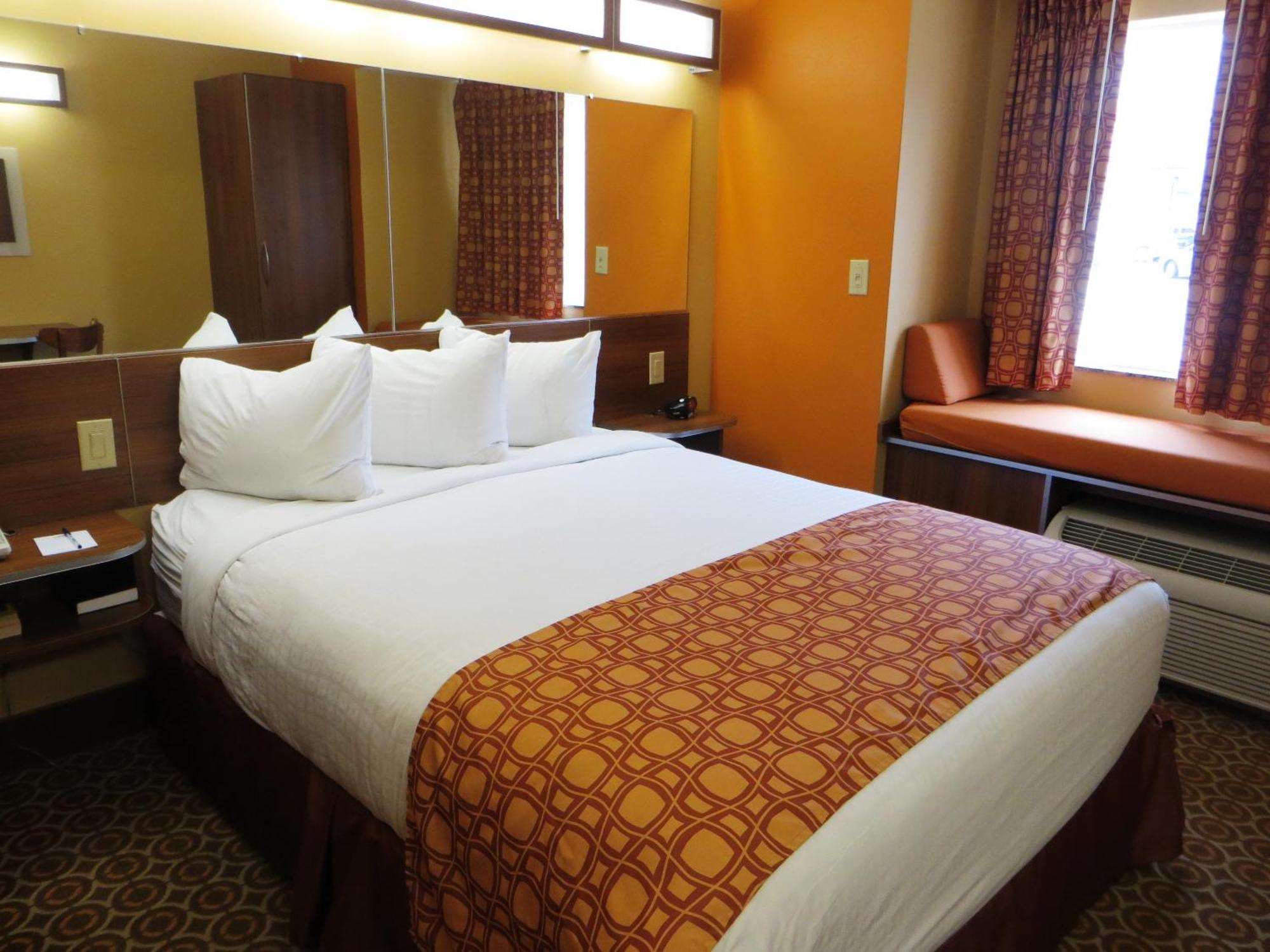 Microtel By Wyndham South Bend Notre Dame University Eksteriør billede