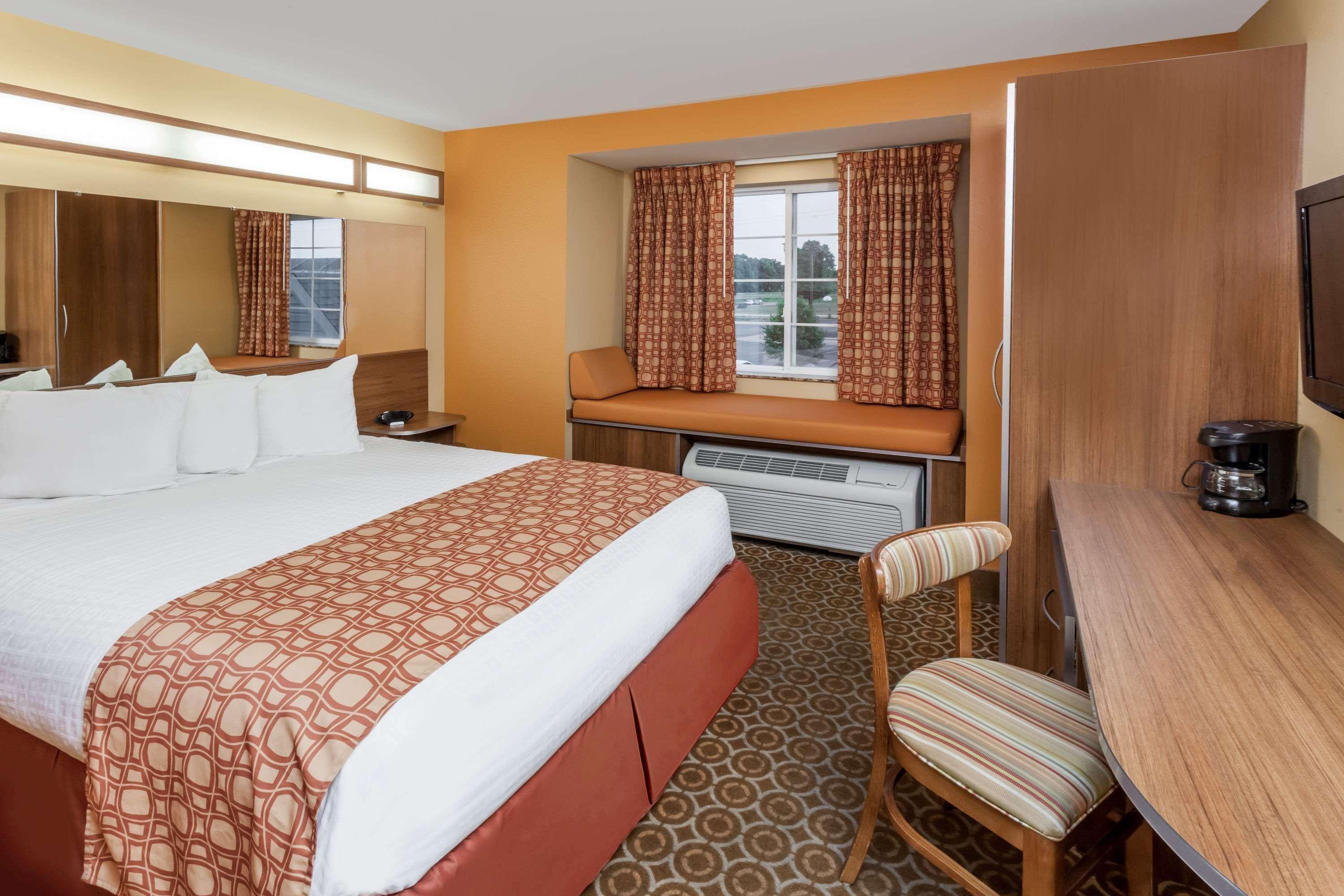 Microtel By Wyndham South Bend Notre Dame University Eksteriør billede